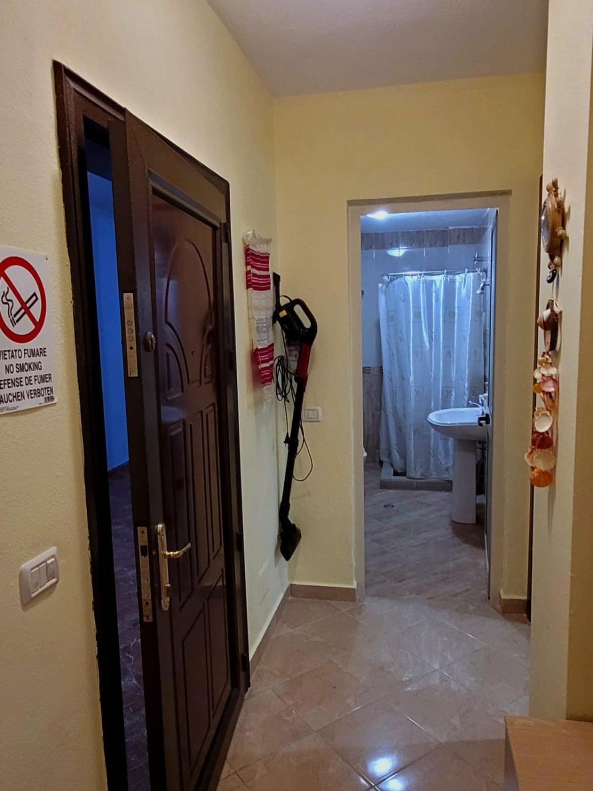 J&A Beachside Apartment 格勒姆 外观 照片